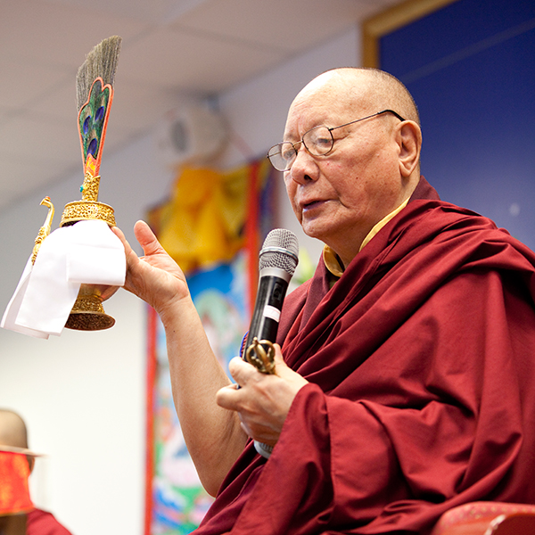khenpo-karthar-rinpoche-02