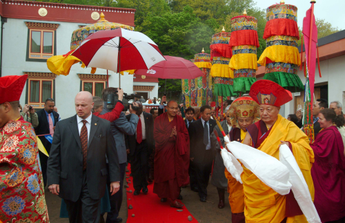 6.3.9-KTD-Karmapa-Arrival-4