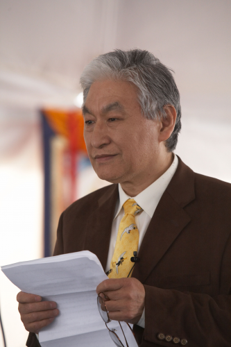 6.4.7-Tenzin-Chonyi-at-appreciation-ceremony