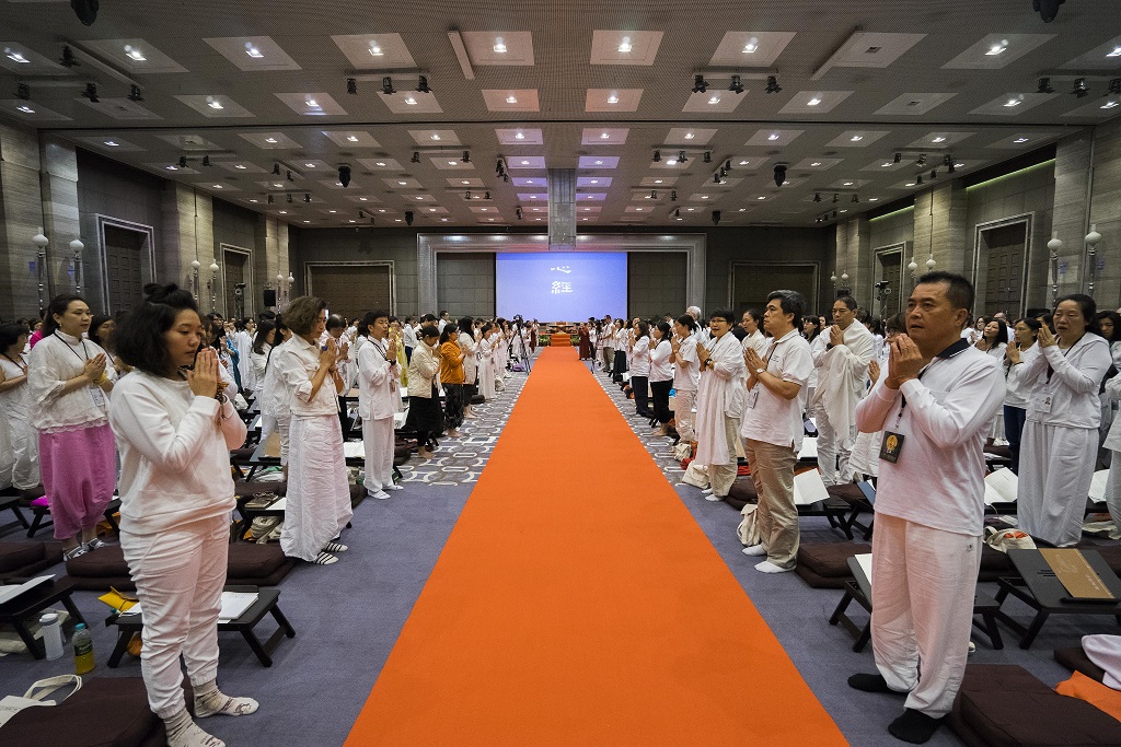 karmapa heart sutra 15Aug2016 1