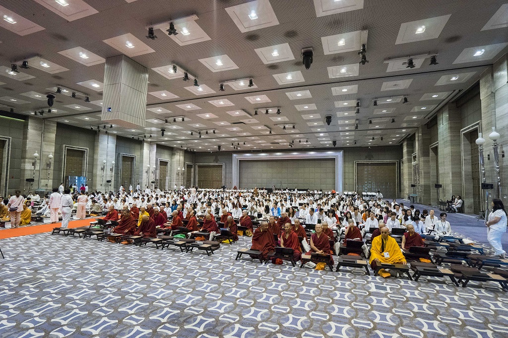 karmapa heart sutra 15Aug2016 4