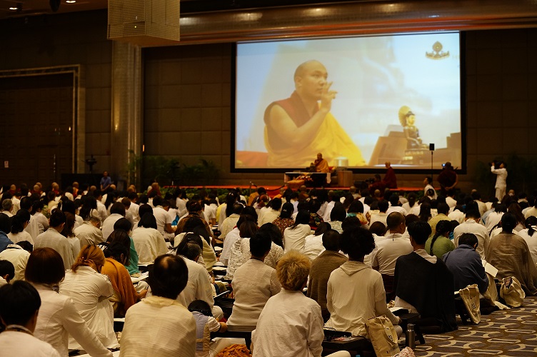 karmapa HS morning 16Aug2016 17